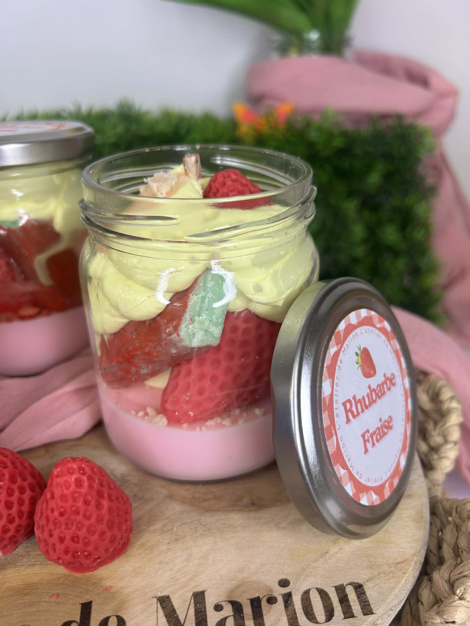 Bougie artisanale parfumée fraise rhubarbe – Image 2